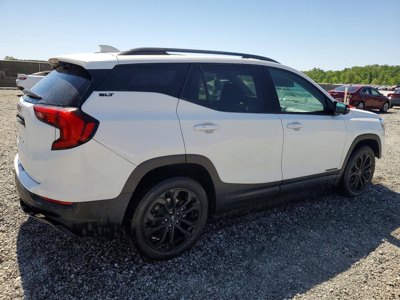 2019 GMC TERRAIN SLT photo 5
