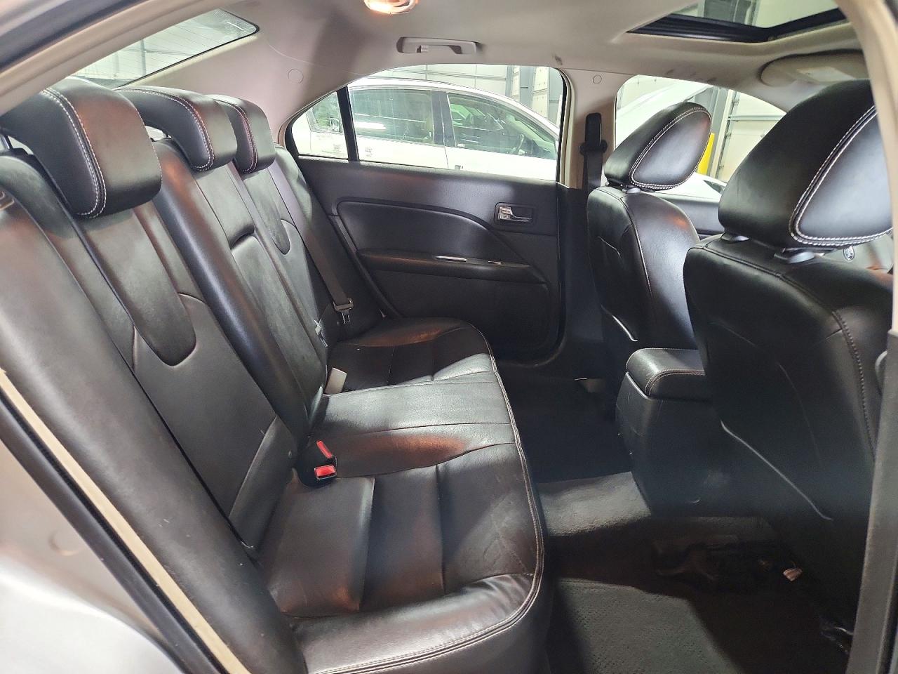 2010 FORD FUSION SEL photo 10
