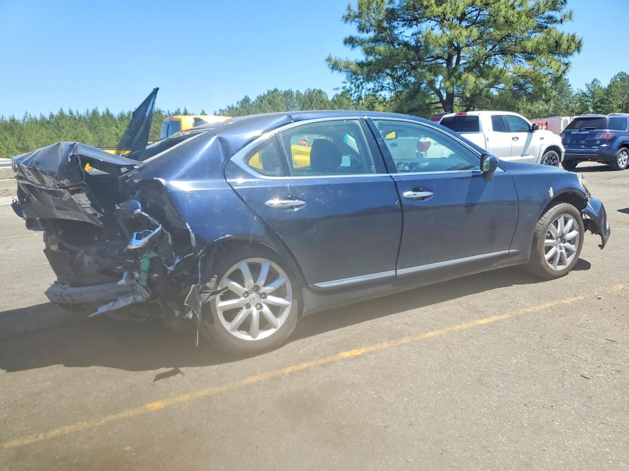 2008 LEXUS LS 460 photo 5