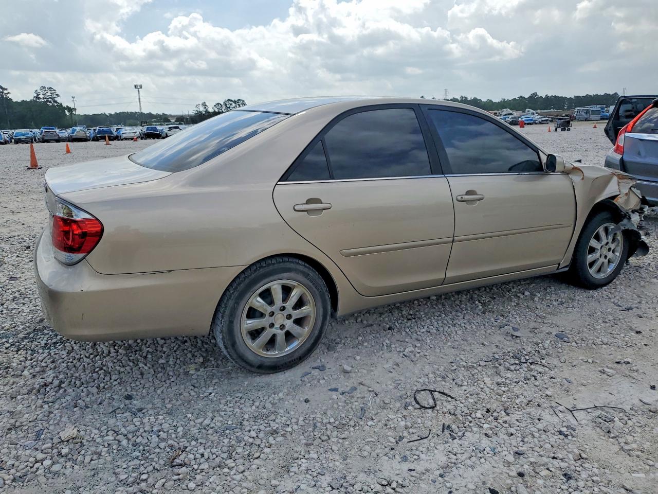 2006 TOYOTA CAMRY STANDARD photo 5