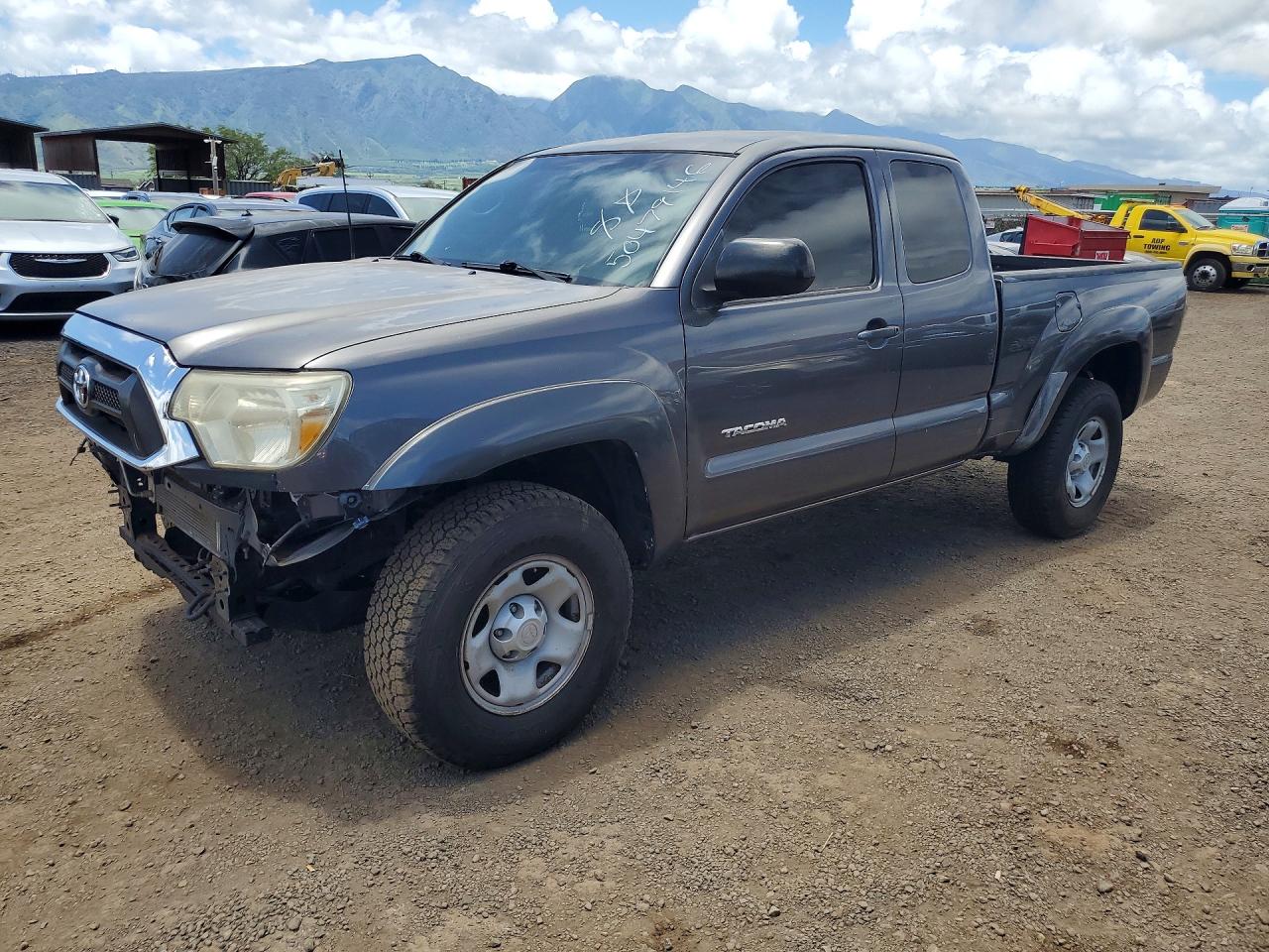 2013 TOYOTA TACOMA
