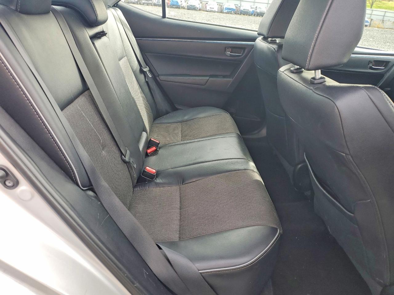 2015 TOYOTA COROLLA S PLUS photo 19