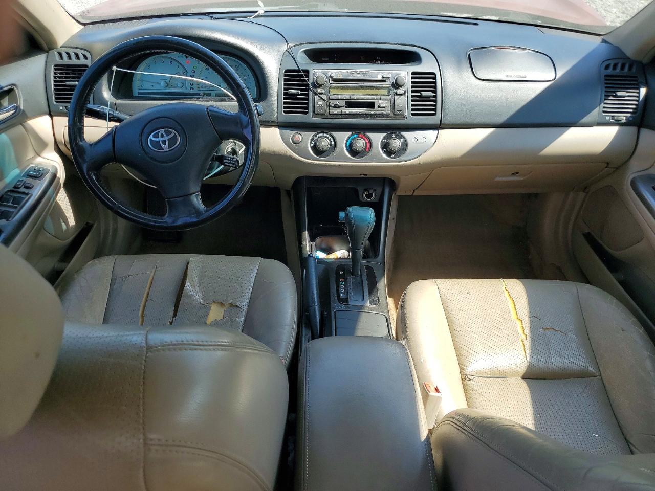 2002 TOYOTA CAMRY SE V6 photo 22