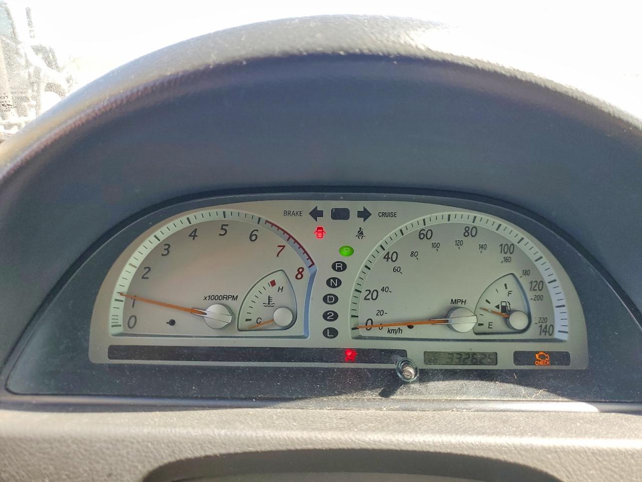 2002 TOYOTA CAMRY SE V6 photo 25