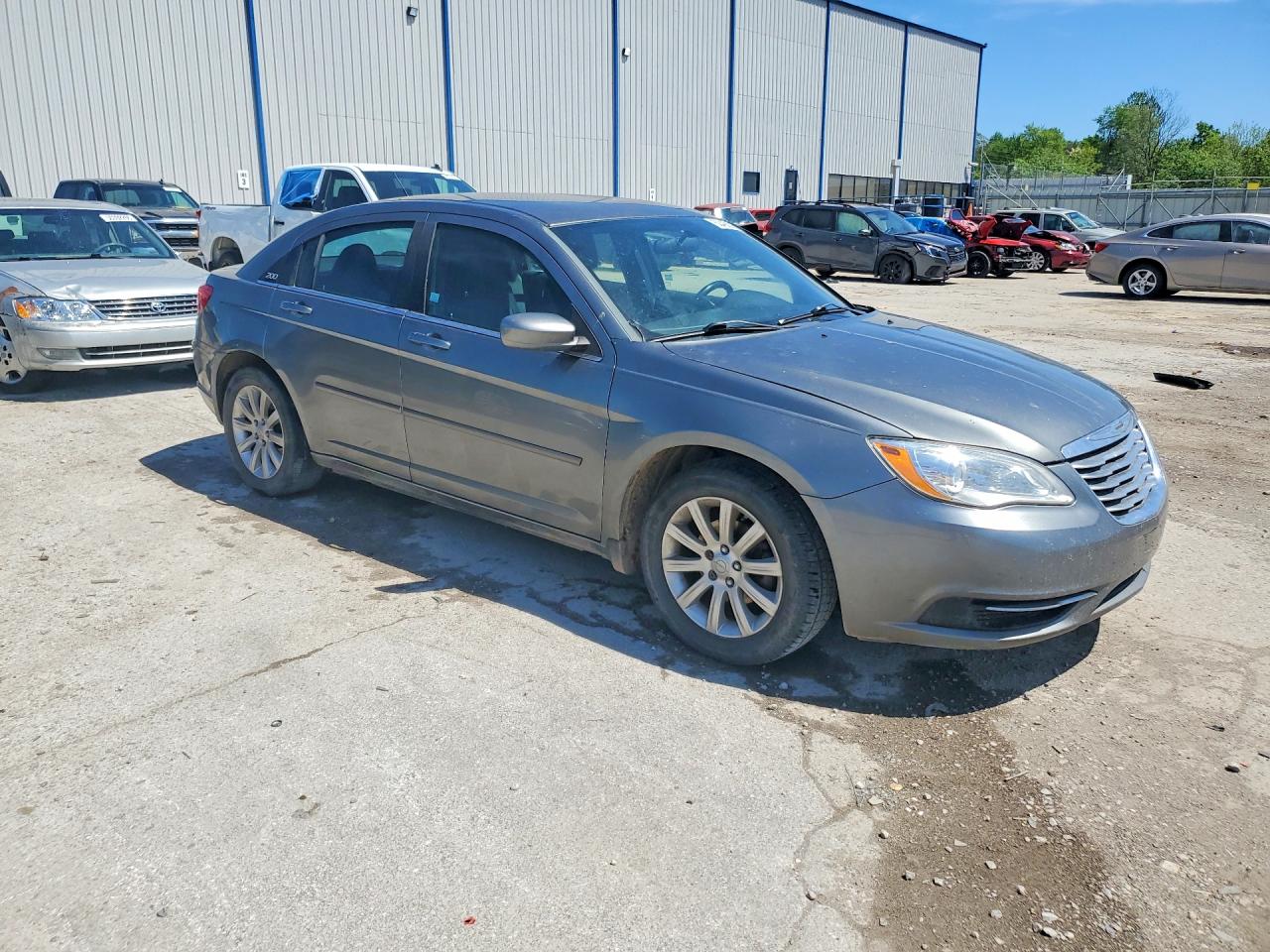 2013 CHRYSLER 200 TOURING photo 10