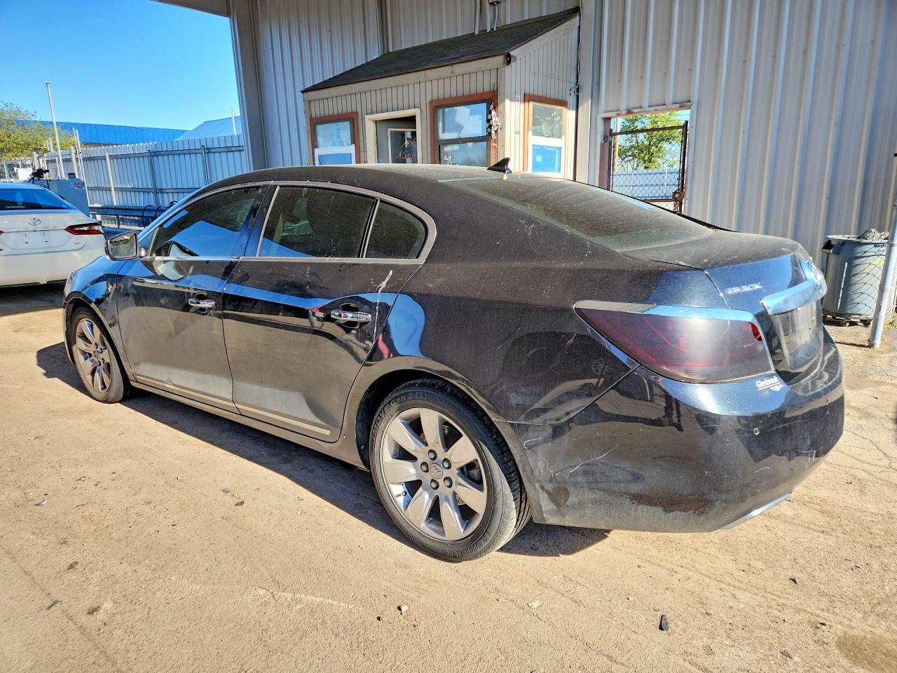 2012 BUICK LACROSSE PREMIUM photo 4
