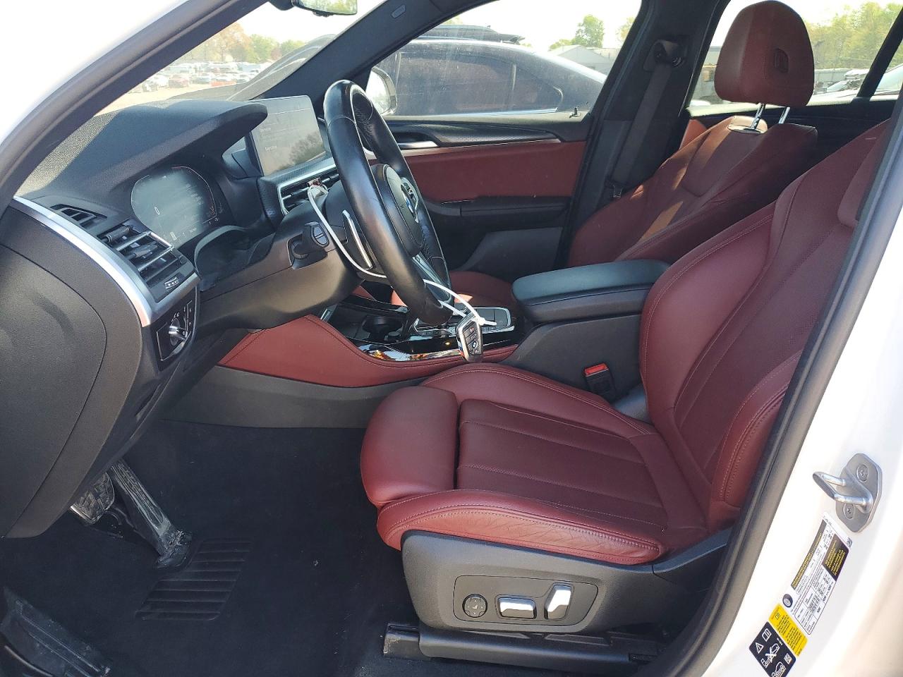2024 BMW X4 XDRIVE30I photo 19