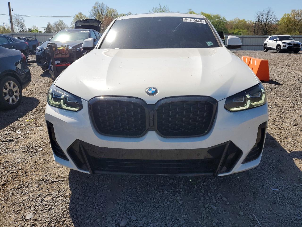 2024 BMW X4 XDRIVE30I photo 13