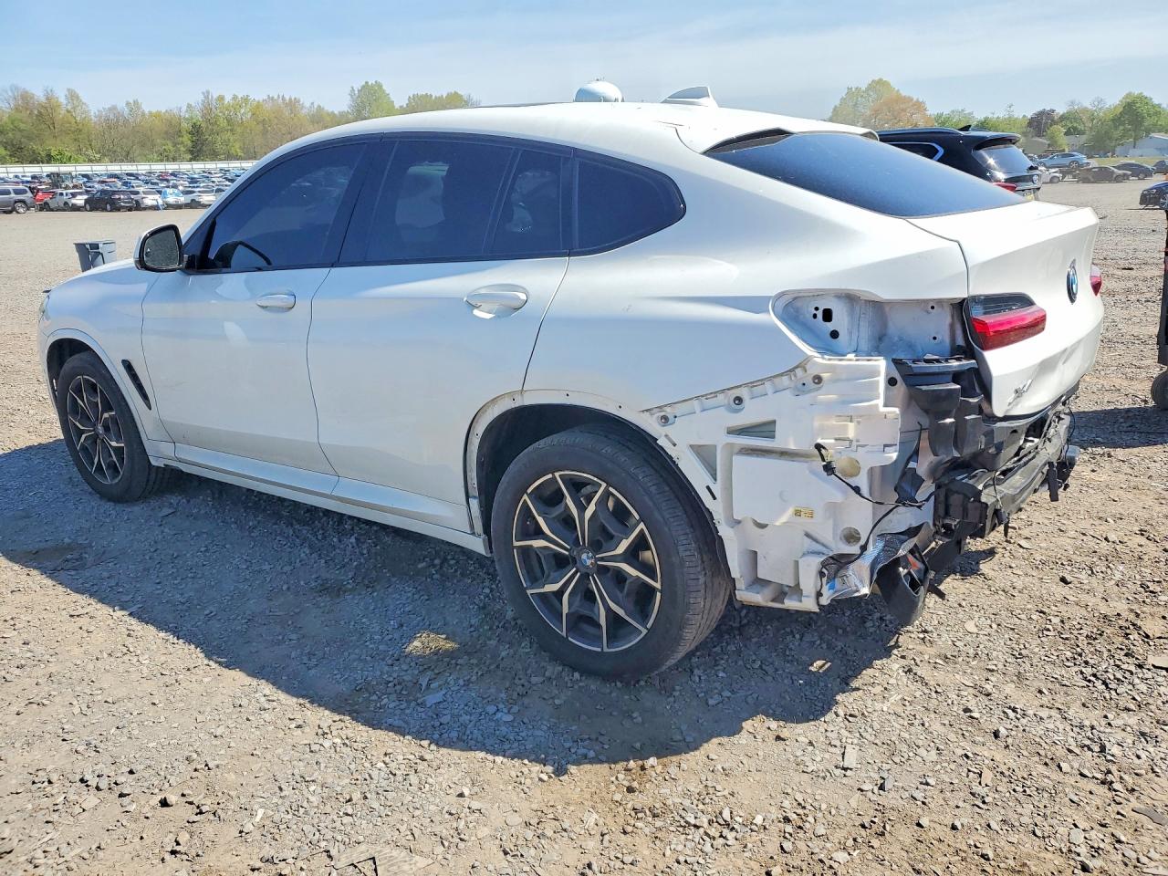 2024 BMW X4 XDRIVE30I photo 4