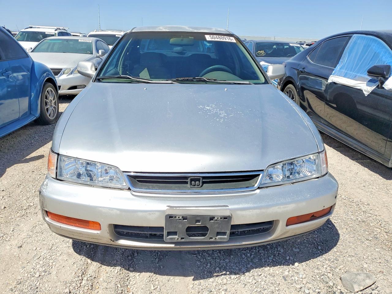 1997 HONDA ACCORD LX photo 9