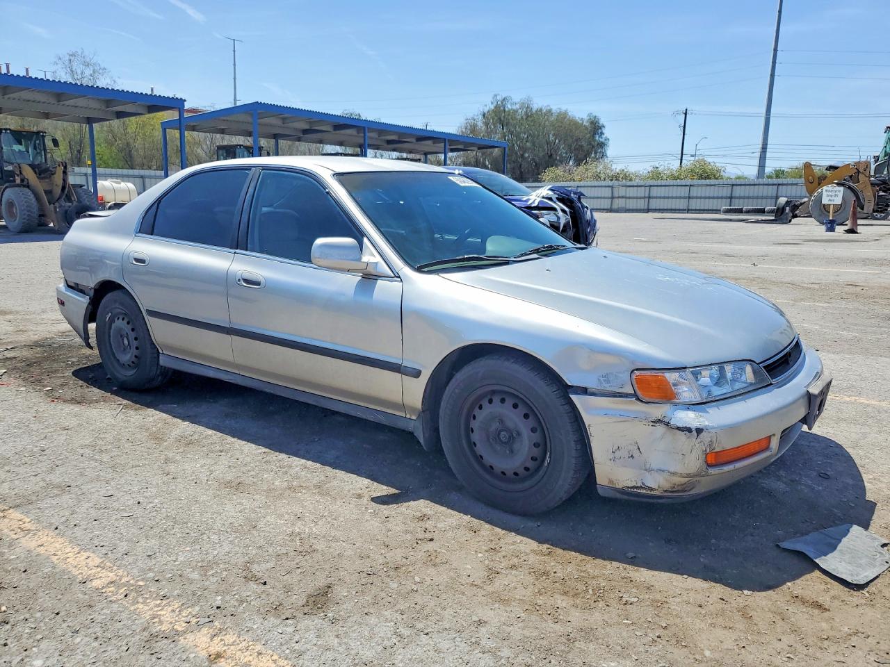1997 HONDA ACCORD LX photo 7