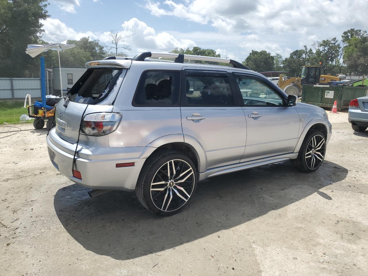 2005 MITSUBISHI OUTLANDER LIMITED photo 3