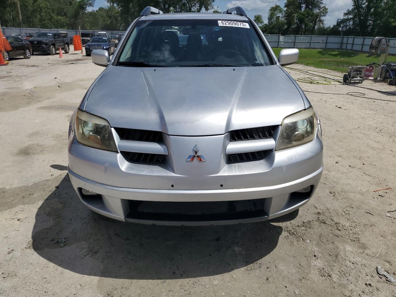 2005 MITSUBISHI OUTLANDER LIMITED photo 5