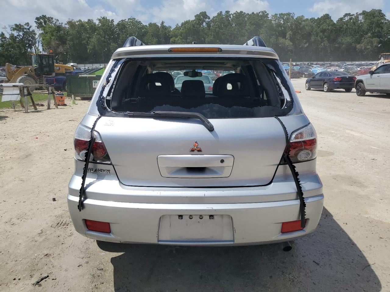 2005 MITSUBISHI OUTLANDER LIMITED photo 6