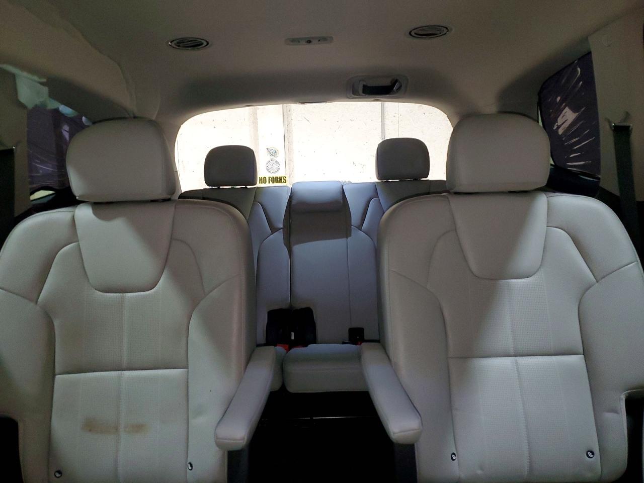 2021 KIA TELLURIDE EX photo 19