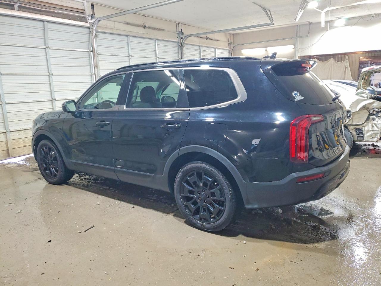 2021 KIA TELLURIDE EX photo 3