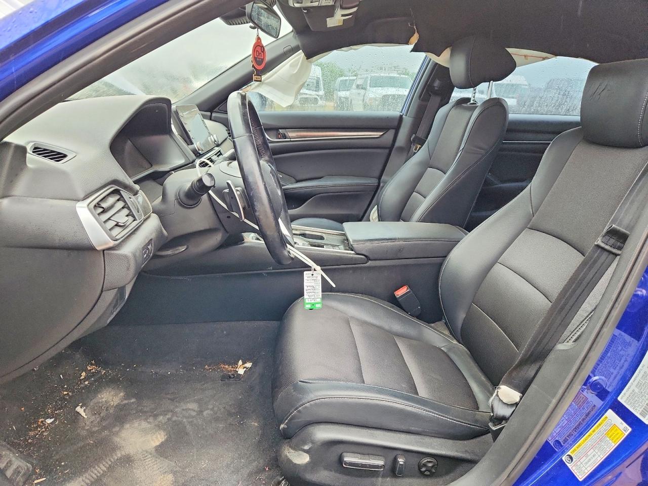 2018 HONDA ACCORD SPORT photo 19