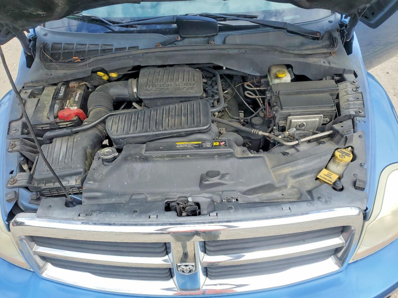 2004 DODGE DURANGO SLT photo 23