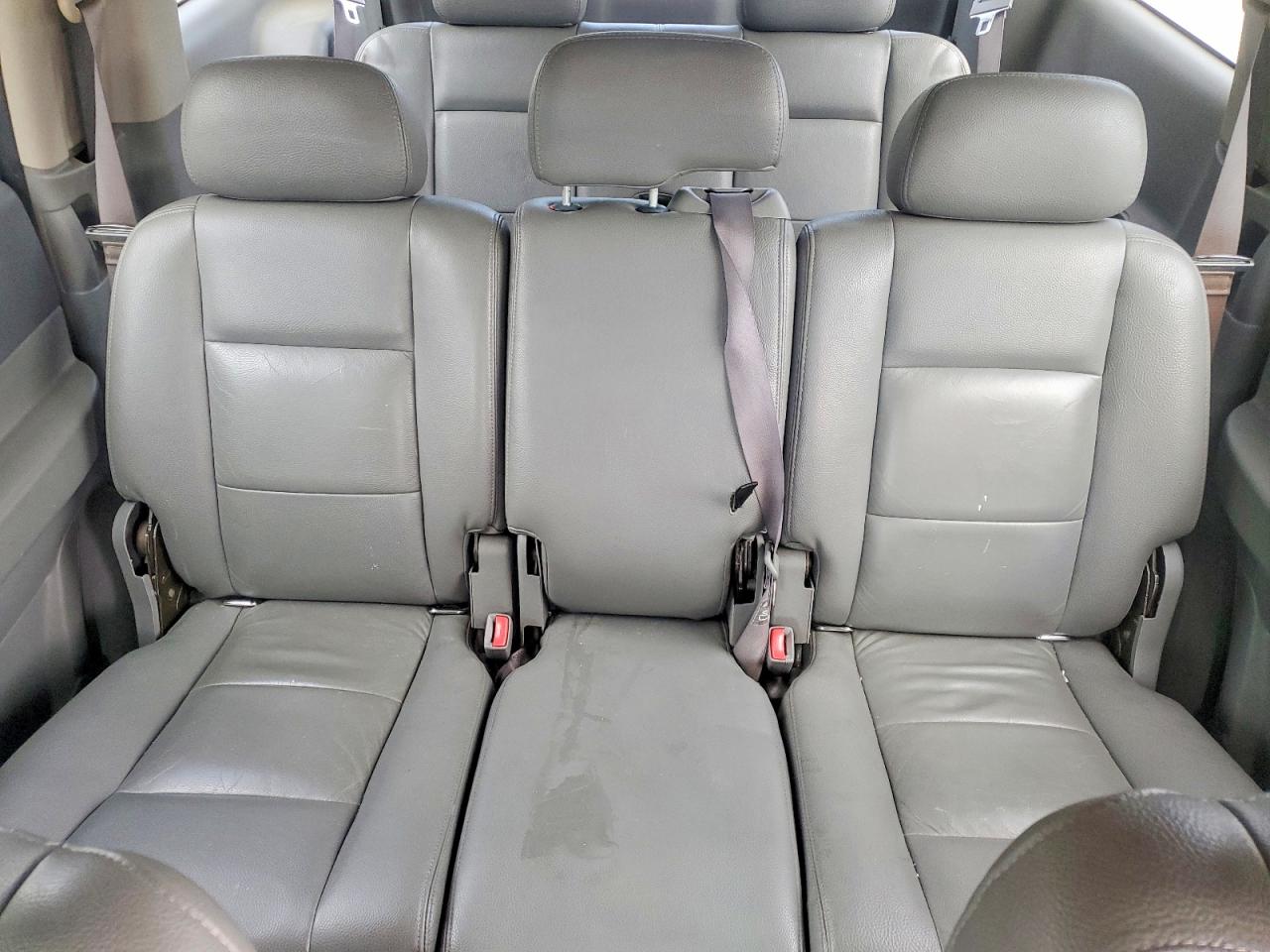 2004 DODGE DURANGO SLT photo 19
