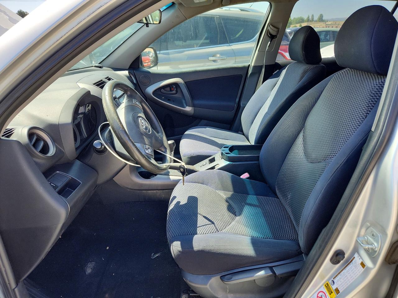 2007 TOYOTA RAV4 SPORT photo 13