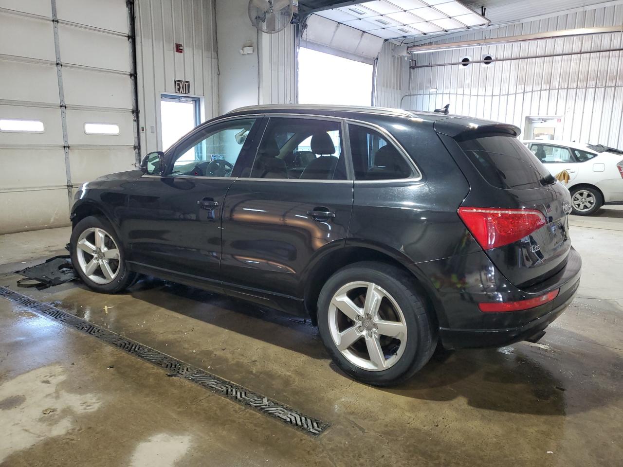 2012 AUDI Q5 PREMIUM PLUS photo 3