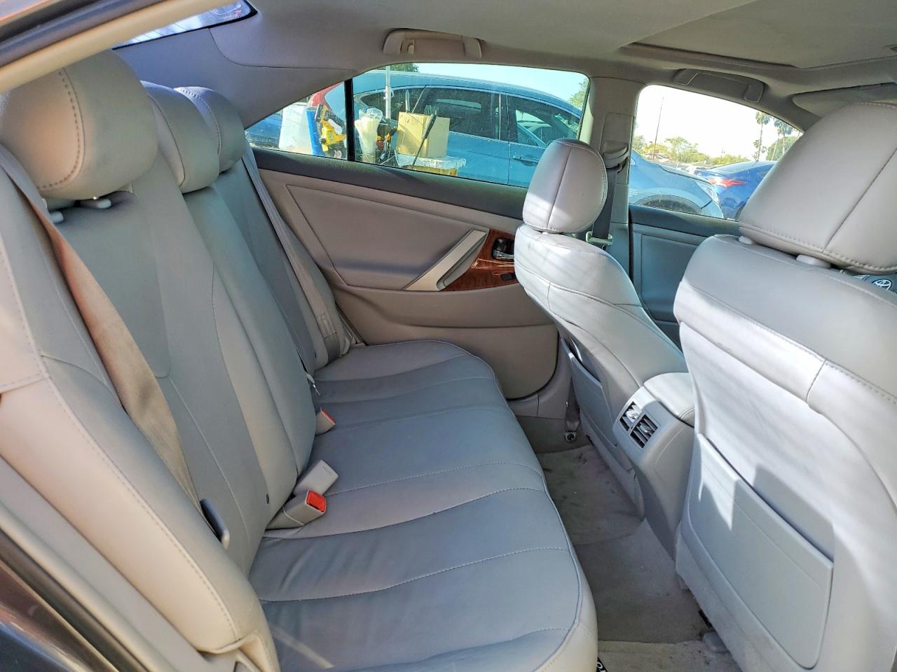 2009 TOYOTA CAMRY XLE V6 photo 28
