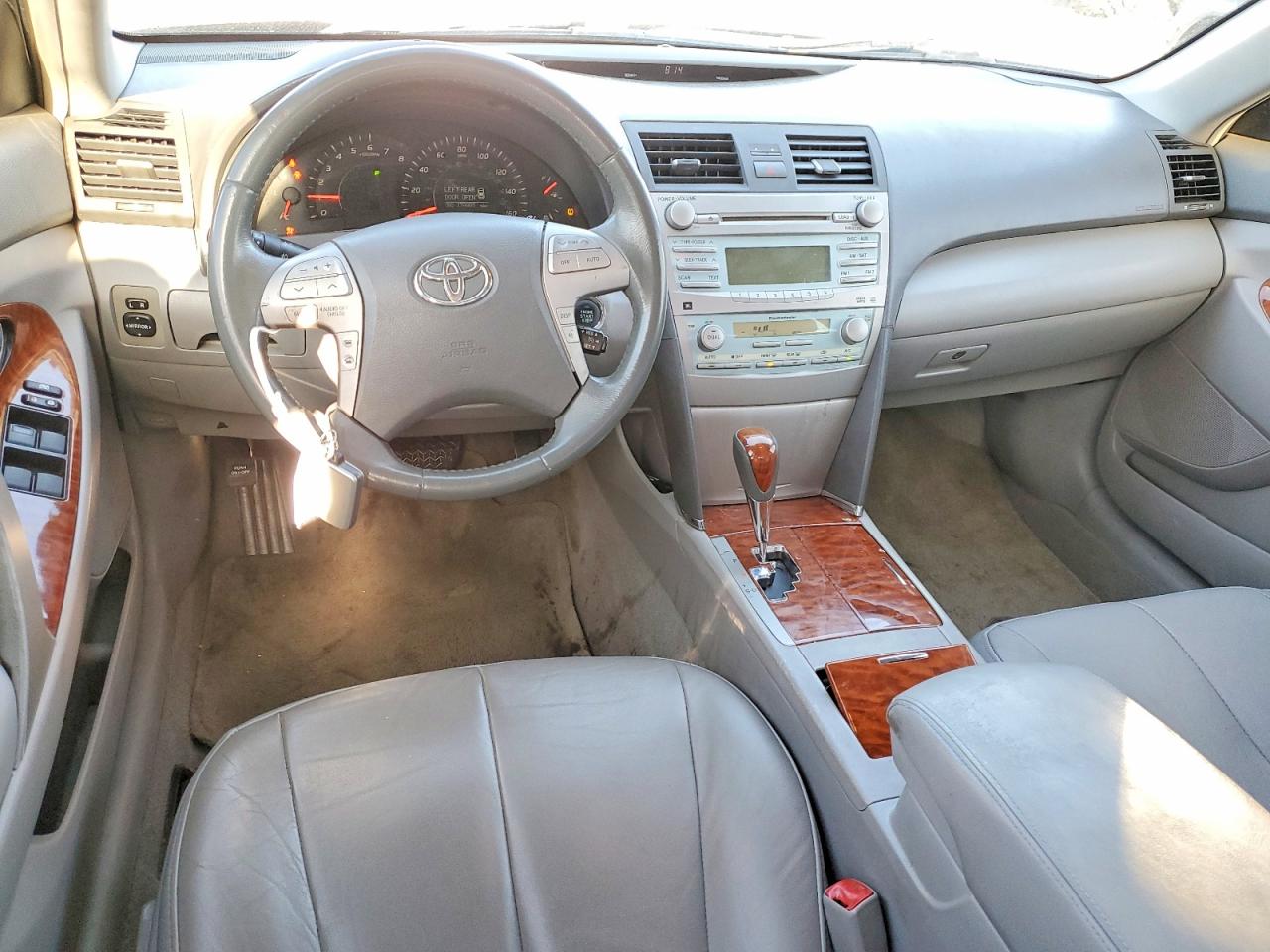 2009 TOYOTA CAMRY XLE V6 photo 22
