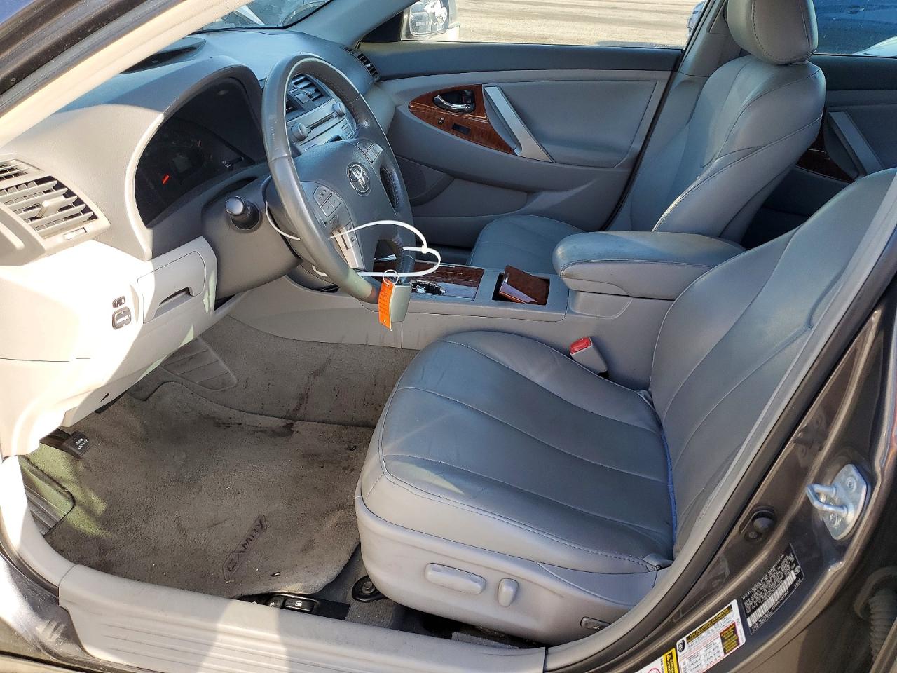 2009 TOYOTA CAMRY XLE V6 photo 19