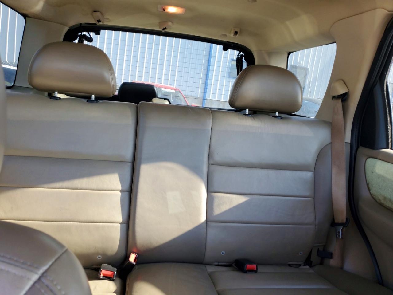 2004 FORD ESCAPE LIMITED photo 19