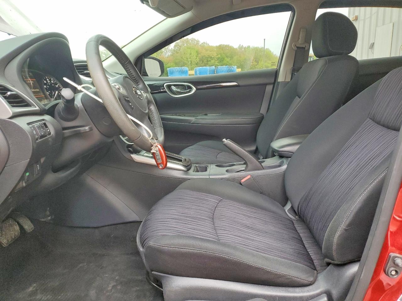2019 NISSAN SENTRA SV photo 19