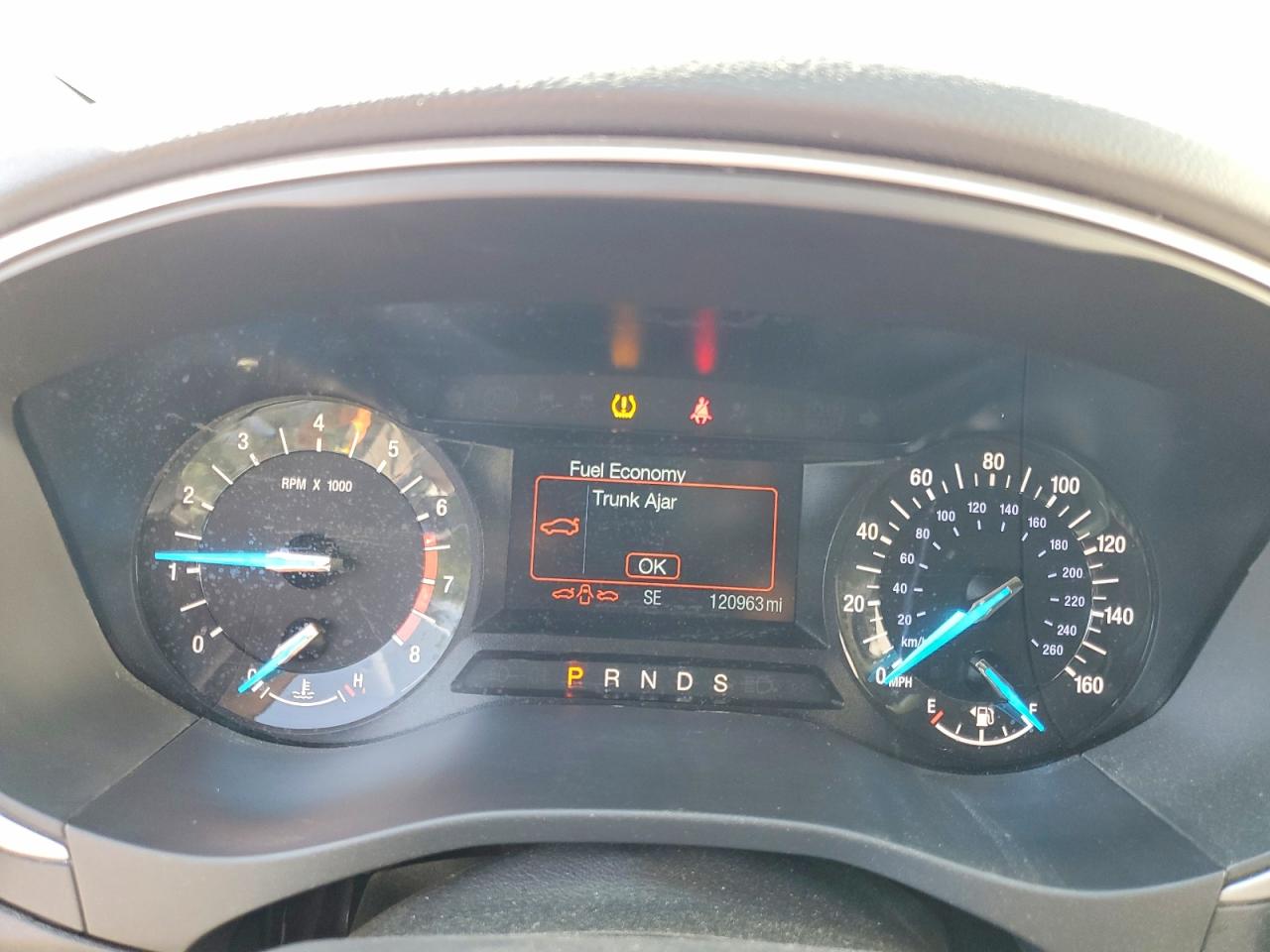 2015 FORD FUSION SE photo 25