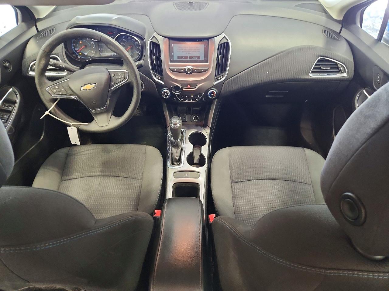 2016 CHEVROLET CRUZE LT photo 8
