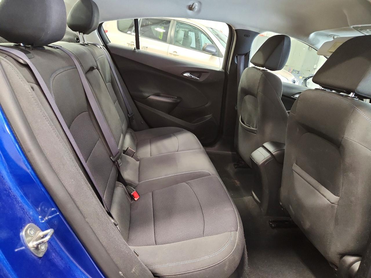 2016 CHEVROLET CRUZE LT photo 10