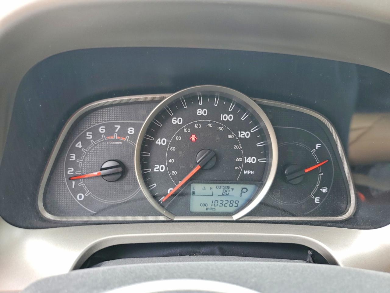 2015 TOYOTA RAV4 XLE photo 17