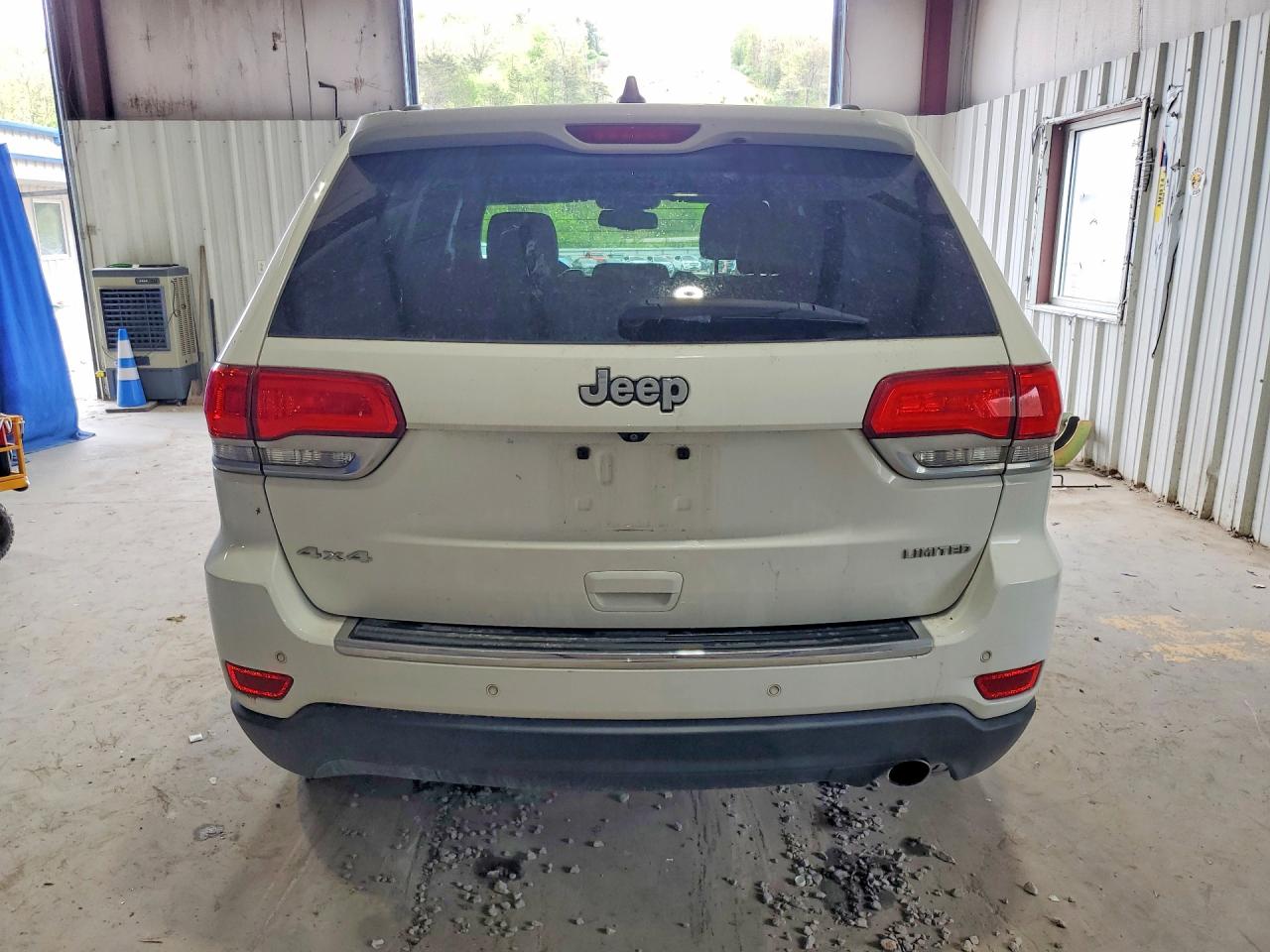 2015 JEEP GRAND CHEROKEE LIMITED photo 11
