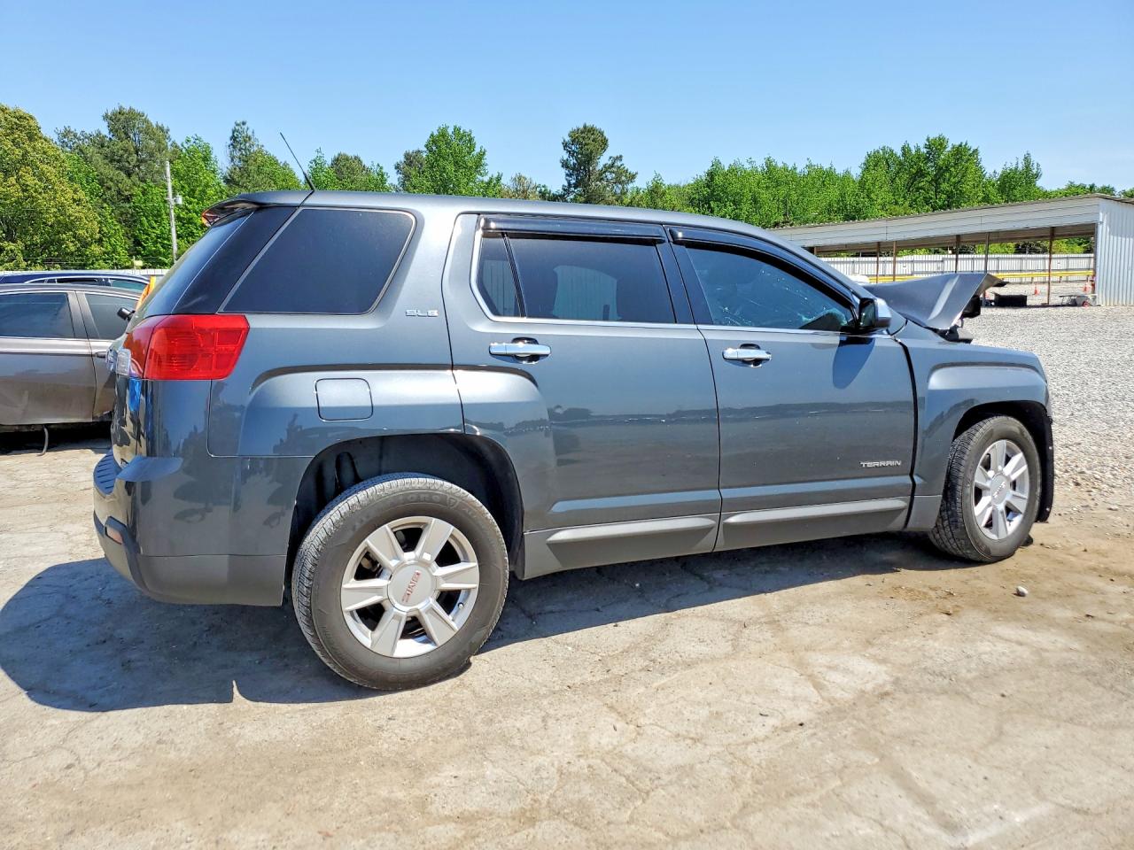 2011 GMC TERRAIN SLE photo 7