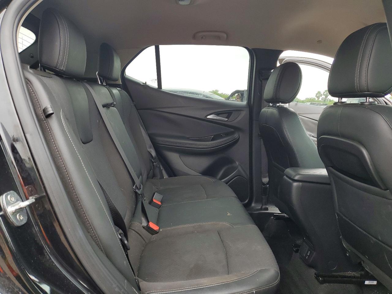 2020 BUICK ENCORE GX SELECT photo 28