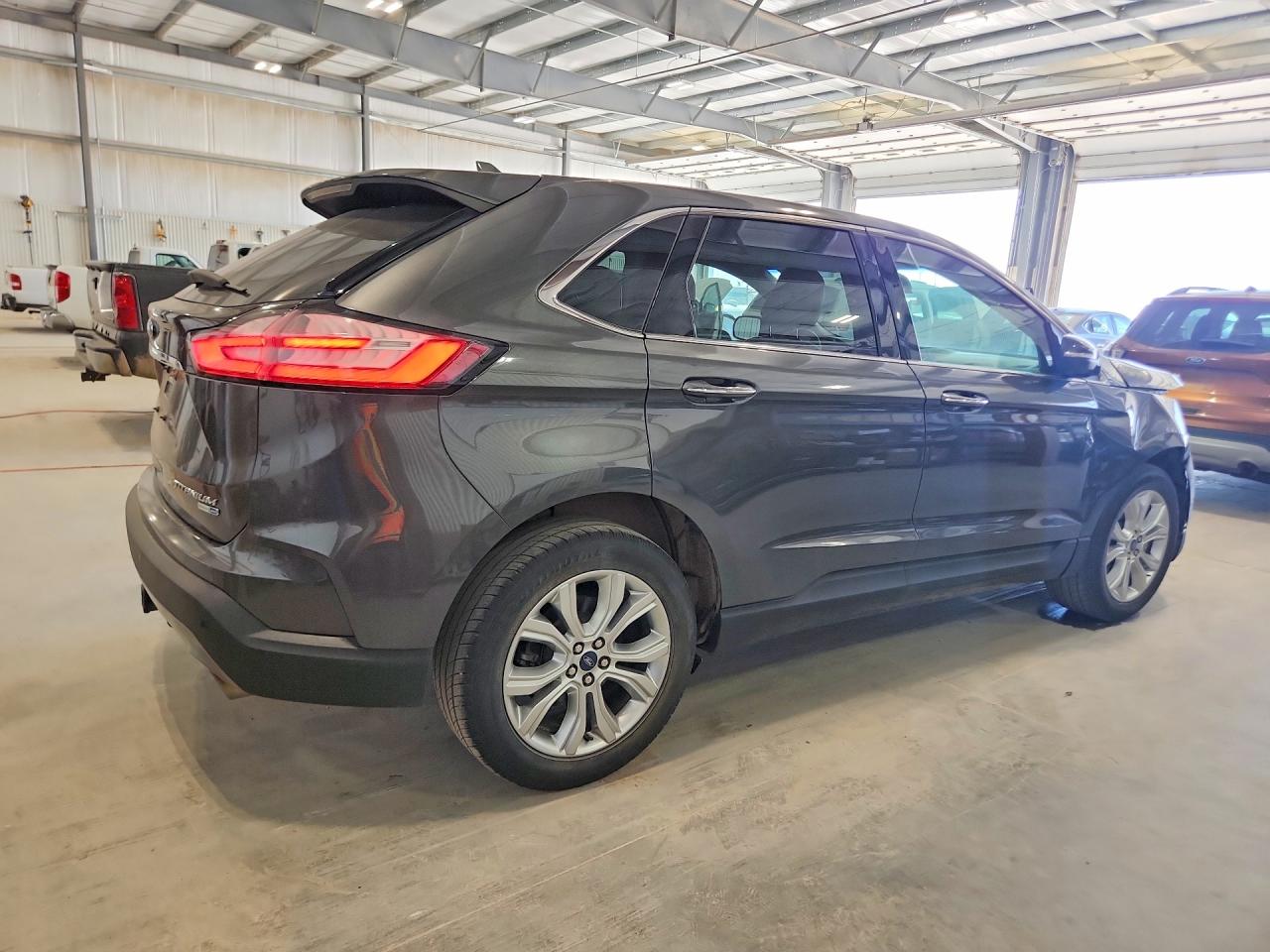 2020 FORD EDGE TITANIUM photo 5