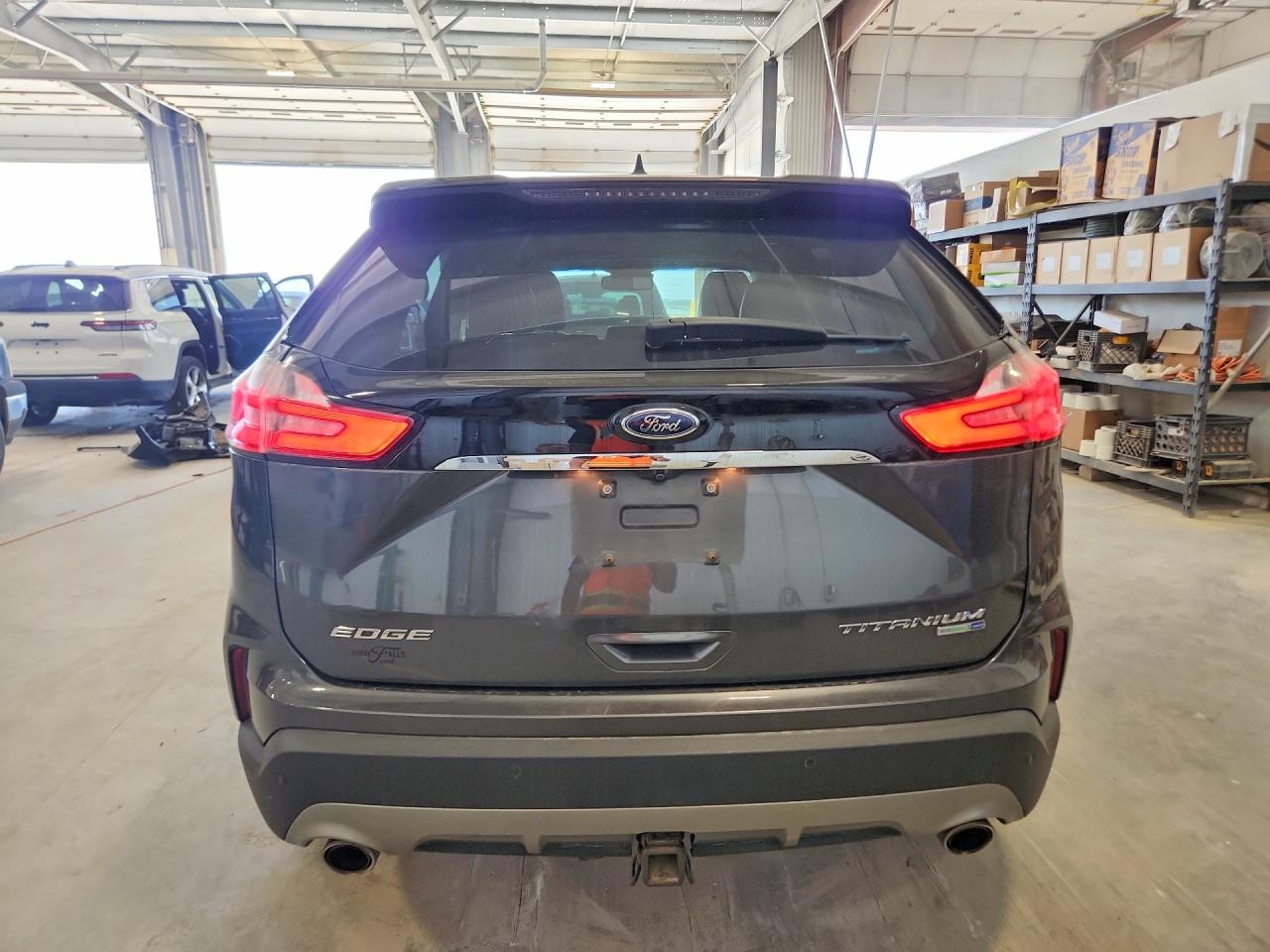 2020 FORD EDGE TITANIUM photo 11