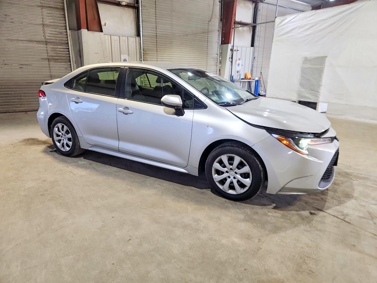 2022 TOYOTA COROLLA LE photo 7