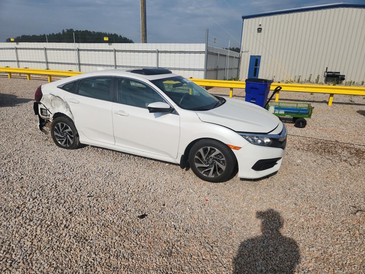 2017 HONDA CIVIC EX photo 7