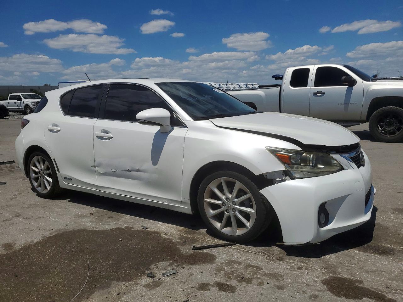 2012 LEXUS CT 200 photo 4