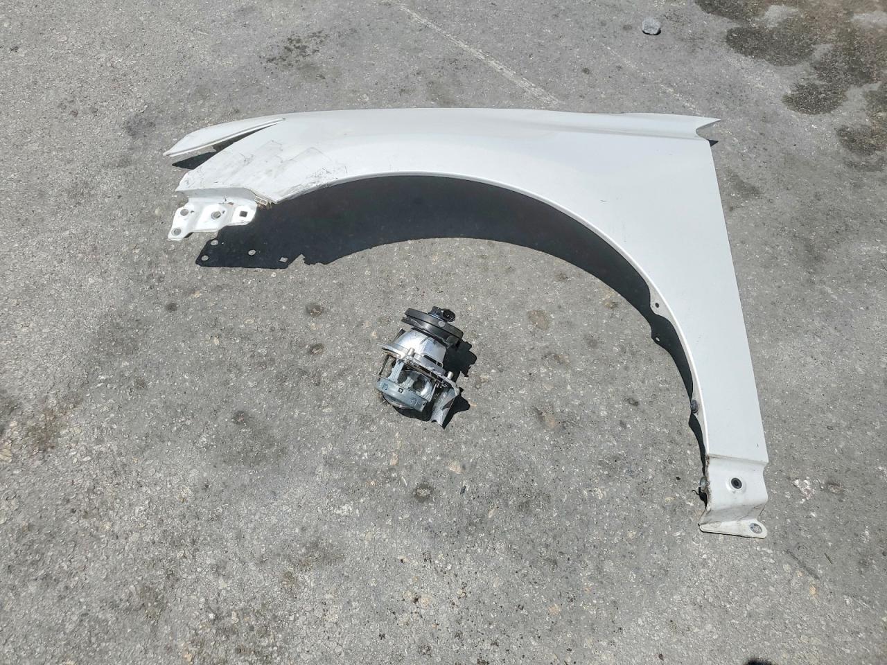2012 LEXUS CT 200 photo 12