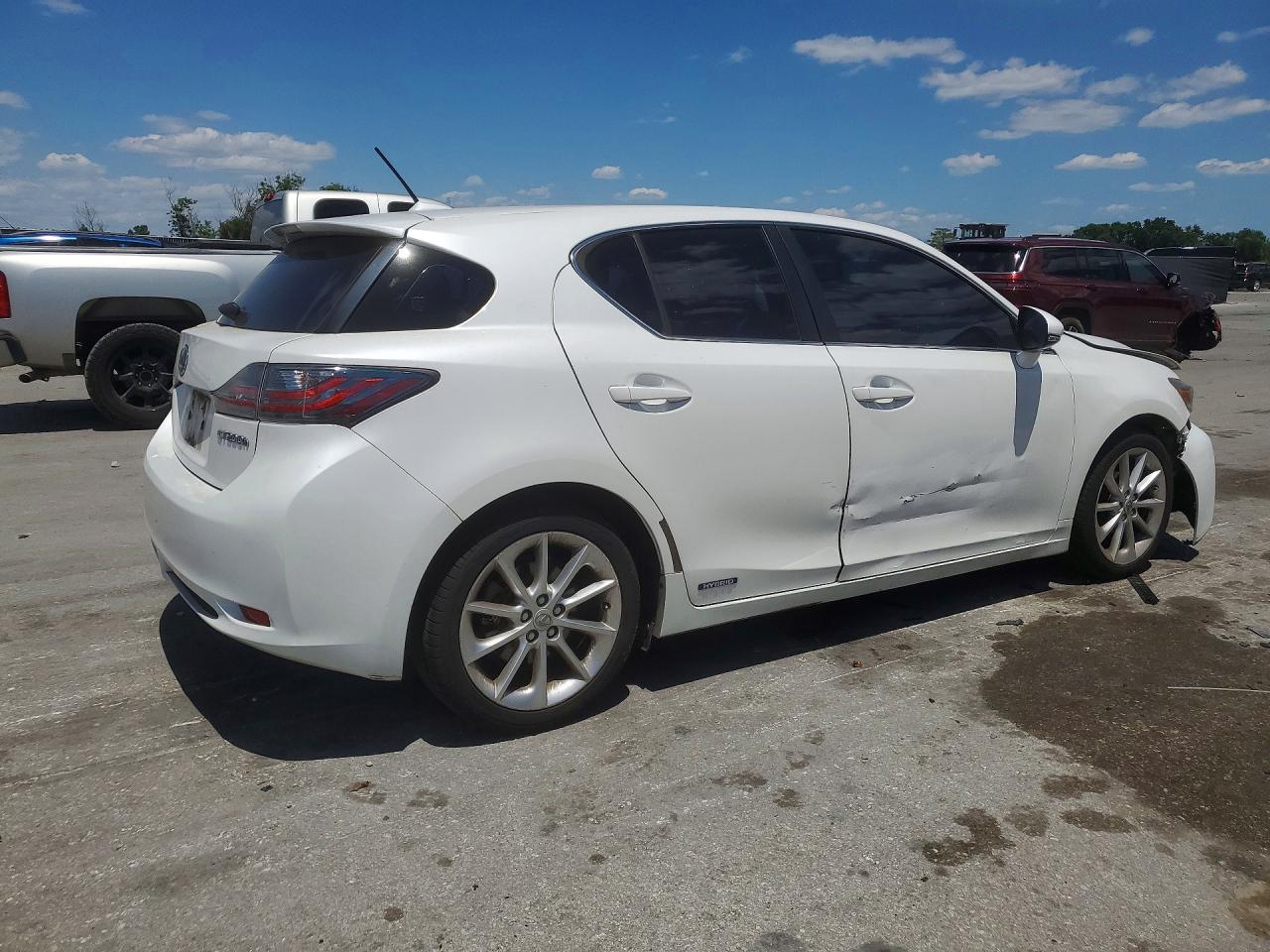 2012 LEXUS CT 200 photo 3