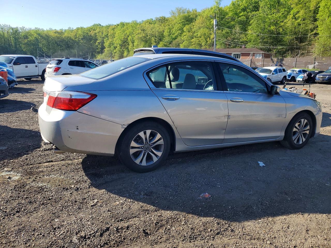 2013 HONDA ACCORD LX photo 7