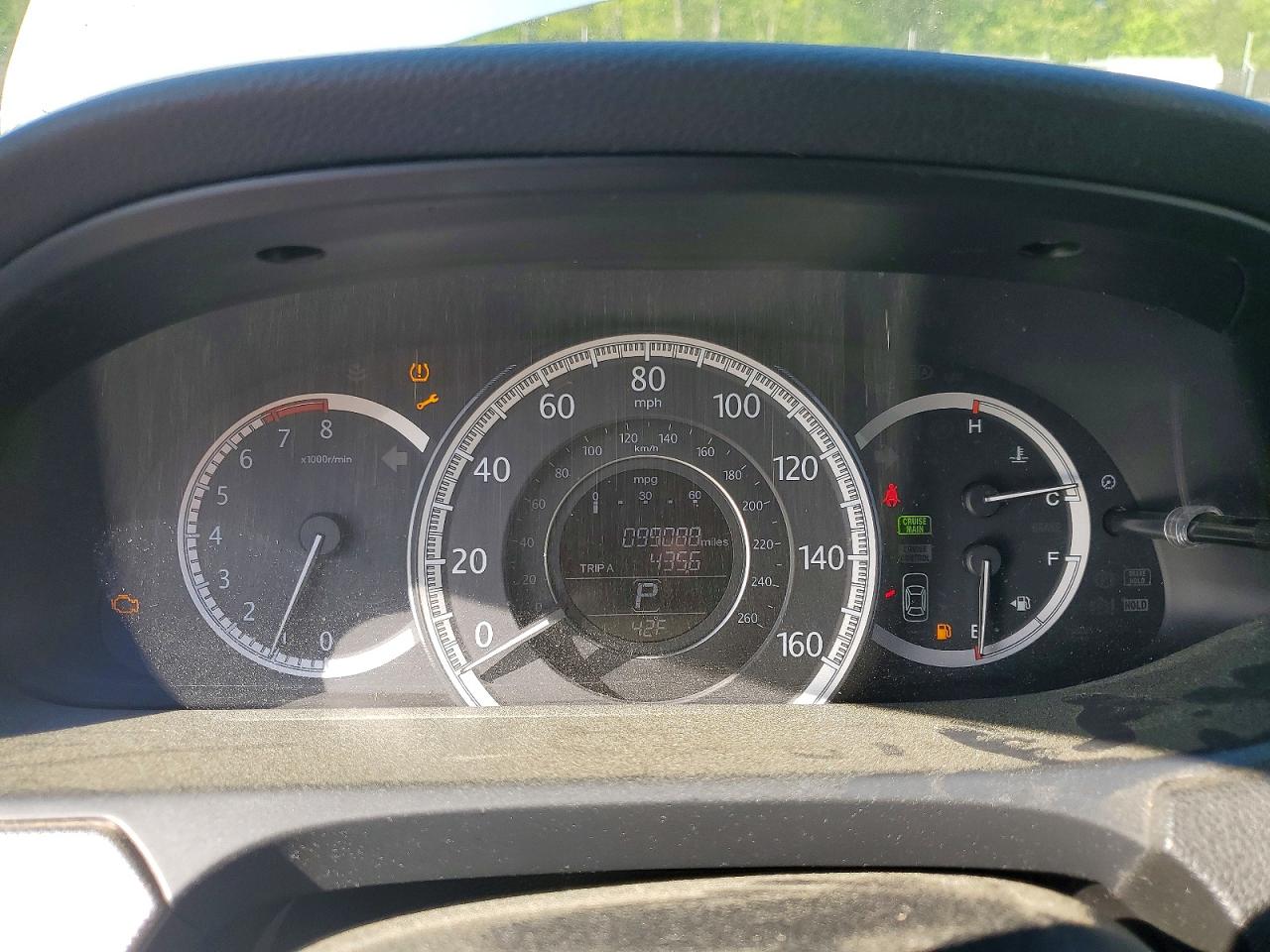 2013 HONDA ACCORD LX photo 25