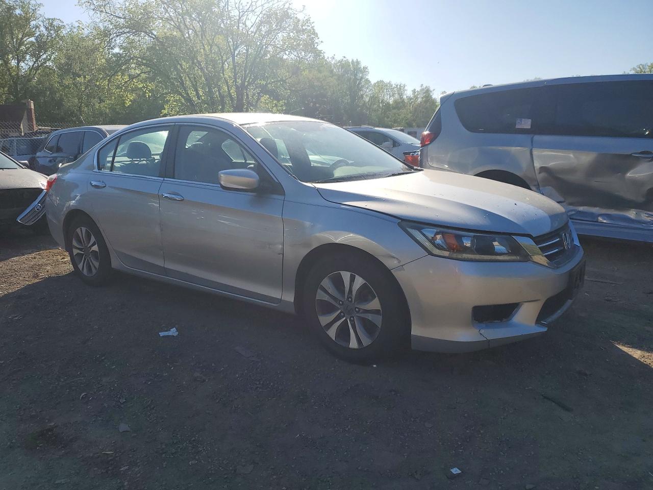 2013 HONDA ACCORD LX photo 10