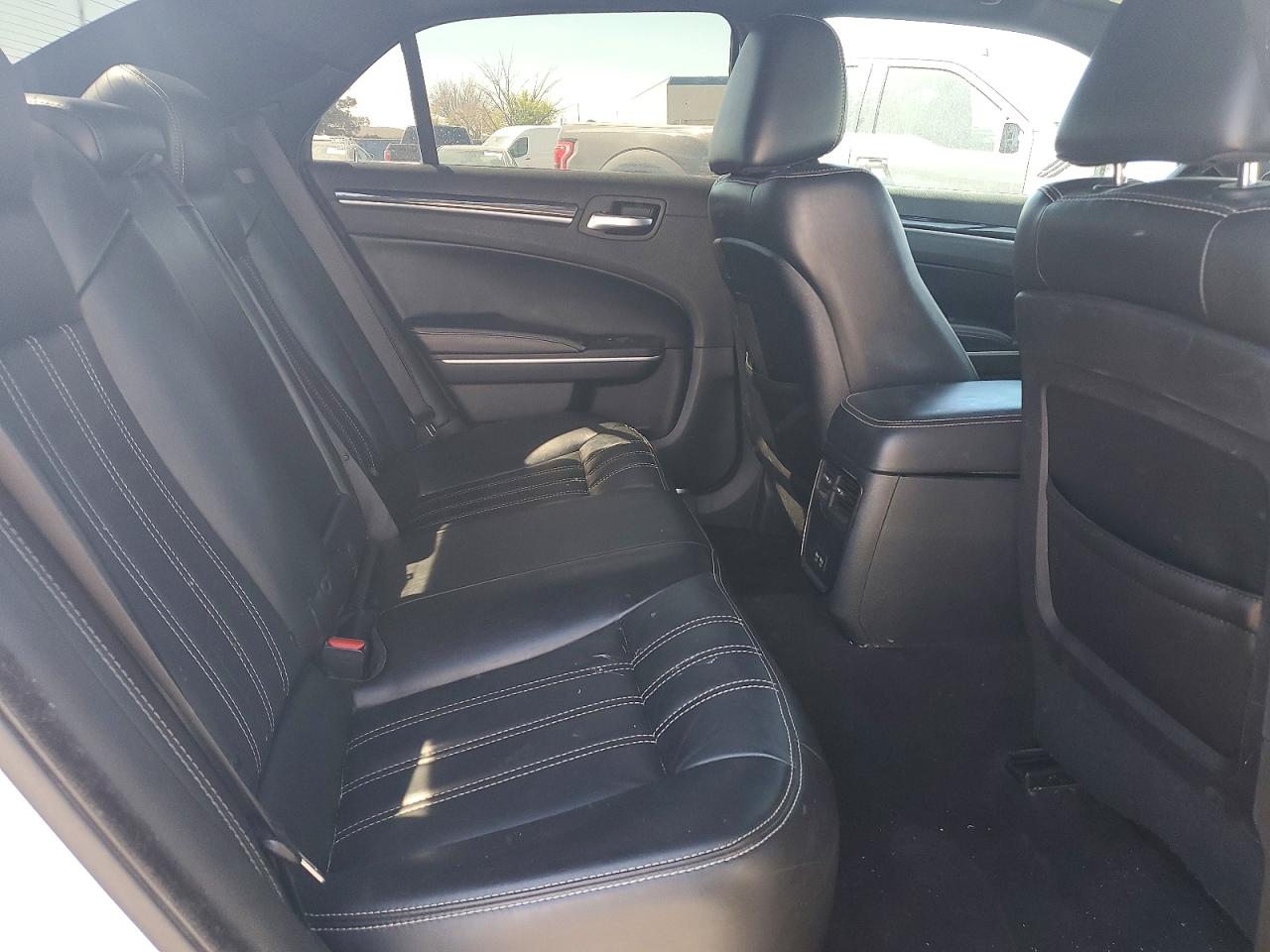 2019 CHRYSLER 300 S photo 28