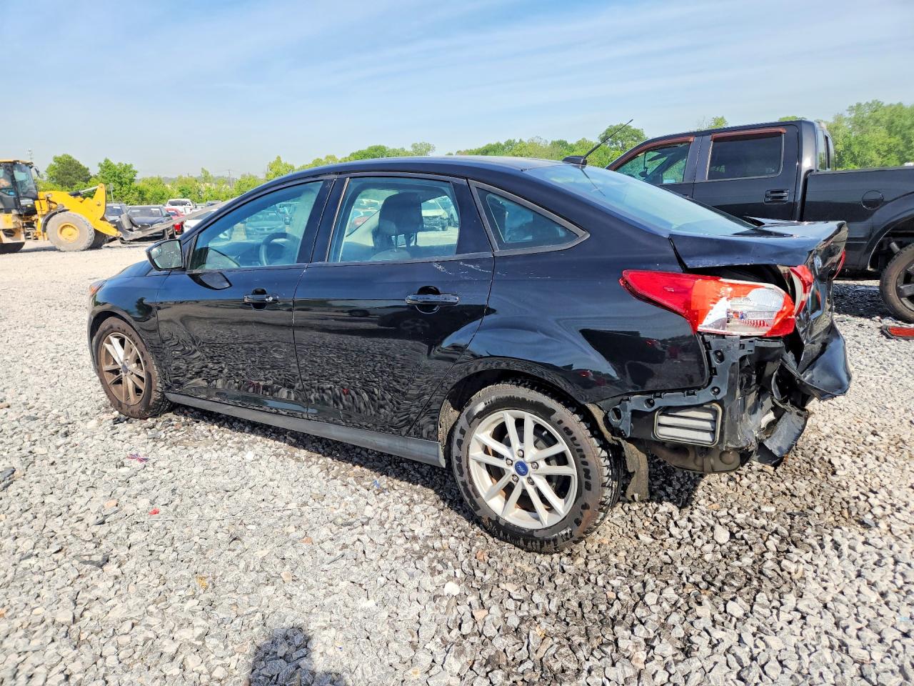 2018 FORD FOCUS SE photo 3