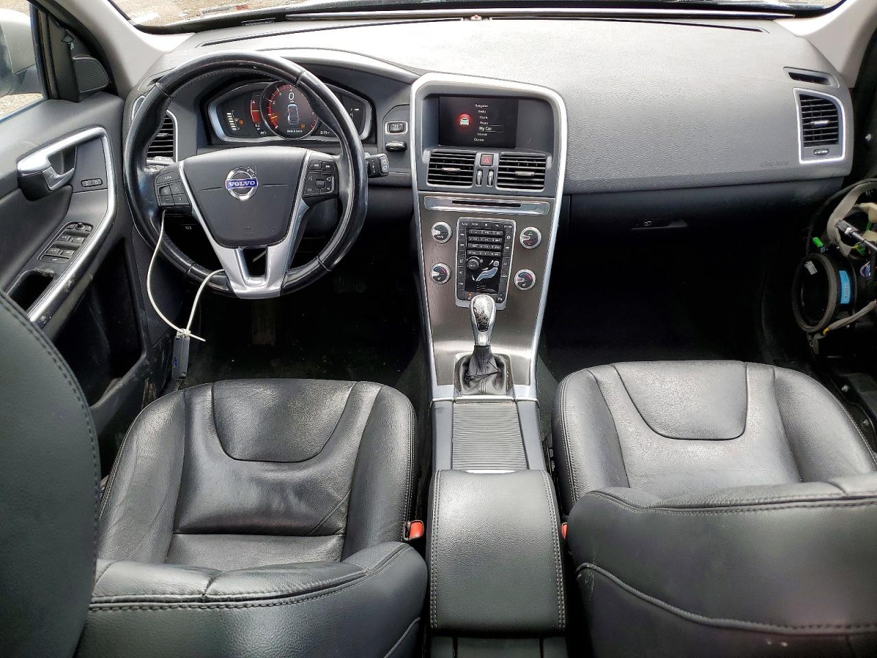 2015 VOLVO XC60 T5 PREMIER photo 22